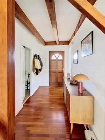 Vente                                                      Appartement
                        
                     1 pièces                      58 m2                     à Cateri