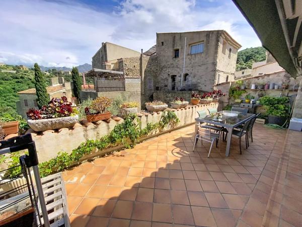 Vente                                                      Appartement
                        
                     1 pièces                      58 m2                     à Cateri