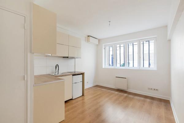 Appartement Paris 18 e - ABBESSES / BERTHE