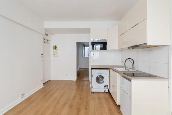 Appartement Paris 18 e - ABBESSES / BERTHE