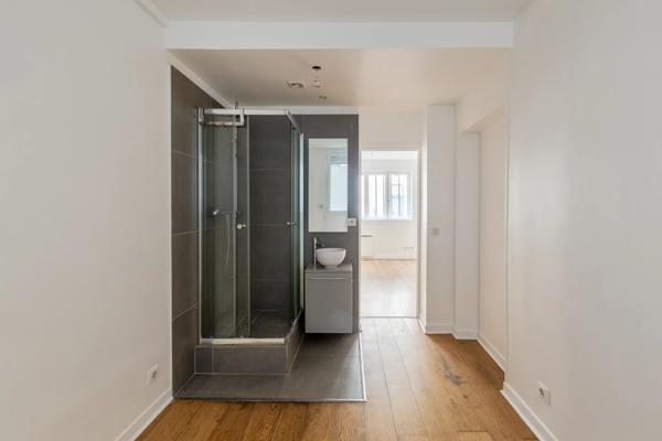Appartement Paris 18 e - ABBESSES / BERTHE