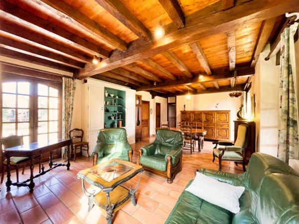Maison ancienne - Sarlat-la-caneda Périgourdine - 4 chambres sur les hauteurs de SARLAT