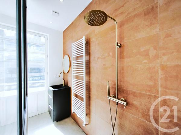 Appartement F3 à vendre  3 pièces - 106,94 m2 ROANNE - 42