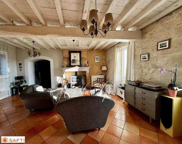 MAISON 4 CHAMBRES -  GARAGE - PISCINE