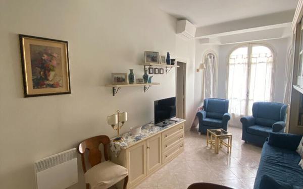 Appartement à vendre    2 pièces • 31 m2 Nice