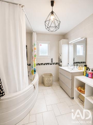Maison à vendre 5 pièces 139 m² Bollène