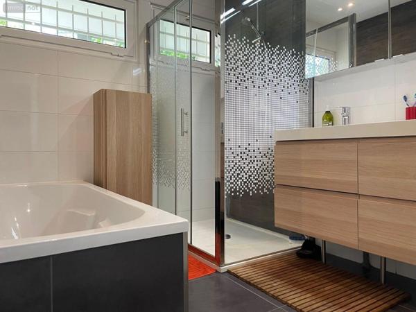 Maison individuelle à louer à Villenave-d'Ornon en Gironde (33140), ref : 11548/186