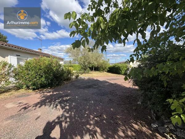 Vente                                                      Maison
                        
                     4 pièces                      116 m2                     à Marmande