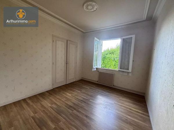 Vente                                                      Maison
                        
                     4 pièces                      116 m2                     à Marmande