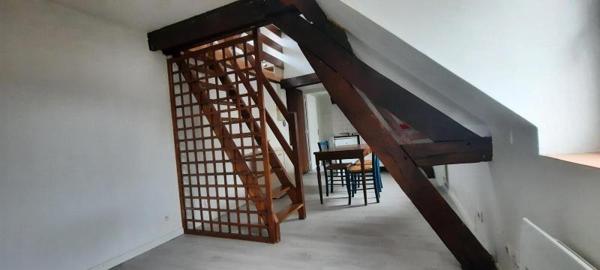 Appartement 1 pièces de 17 m² à Laval