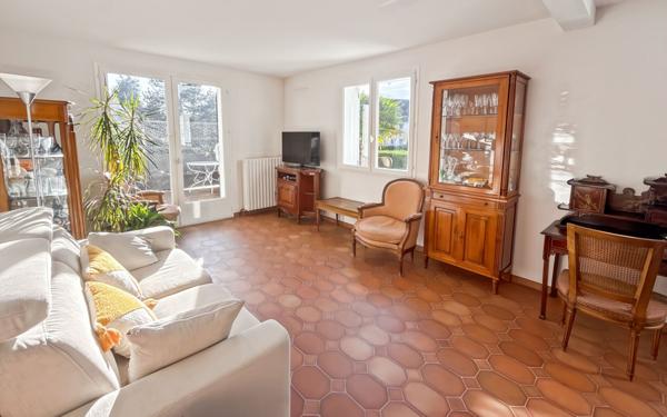 Maison à vendre    4 pièces • 133 m2 Olivet