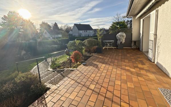 Maison à vendre    4 pièces • 133 m2 Olivet