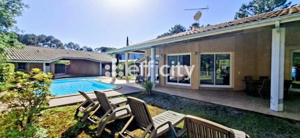 Maison
         6 pièces
        - 130 m² Bien prestige