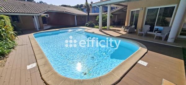 Maison
         6 pièces
        - 130 m² Bien prestige