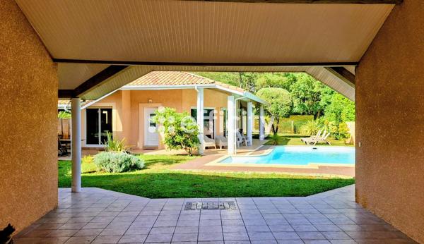 Maison
         6 pièces
        - 130 m² Bien prestige