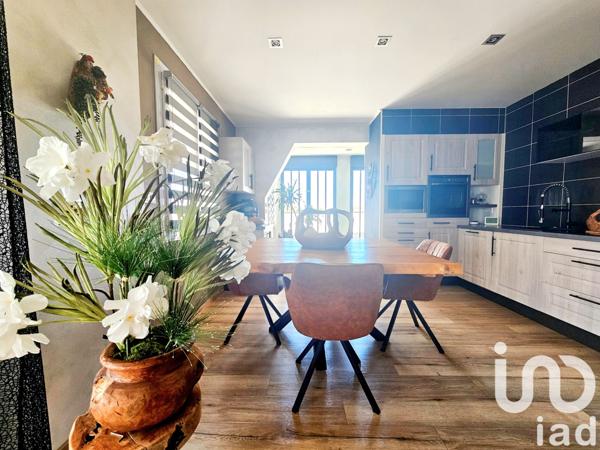 Maison à vendre 6 pièces 167 m² Brem-sur-Mer