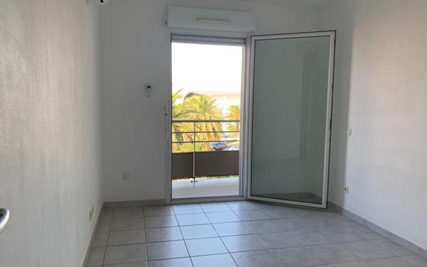 Appartement à louer    2 pièces •  Sète