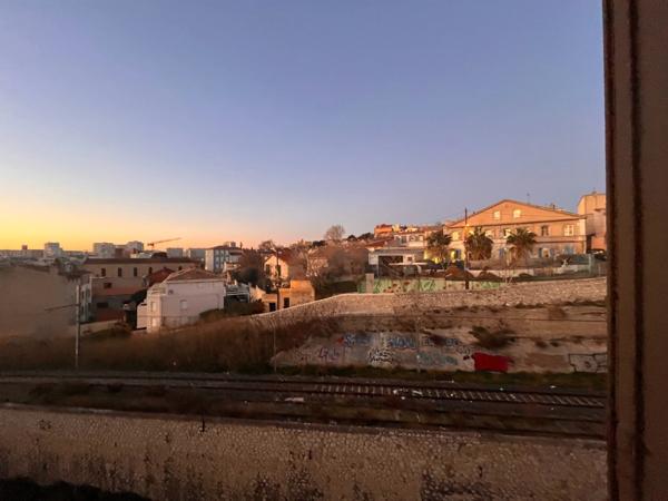 T3 CAVE BALCON 49m2 Expo SUD - IDEAL INVESTISSEUR (T3 loué, locataire sérieuse) 90 000 euro