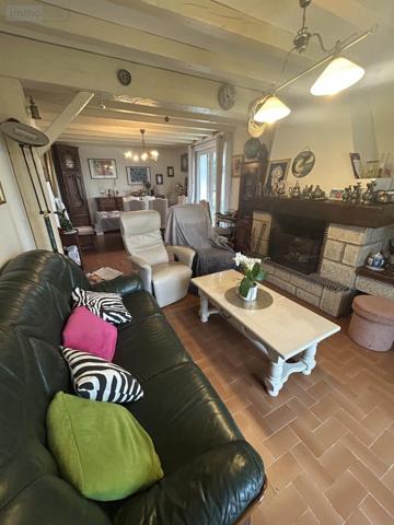 Maison à vendre à Hillion dans les Côtes-d'Armor (22120), ref : 22007-771