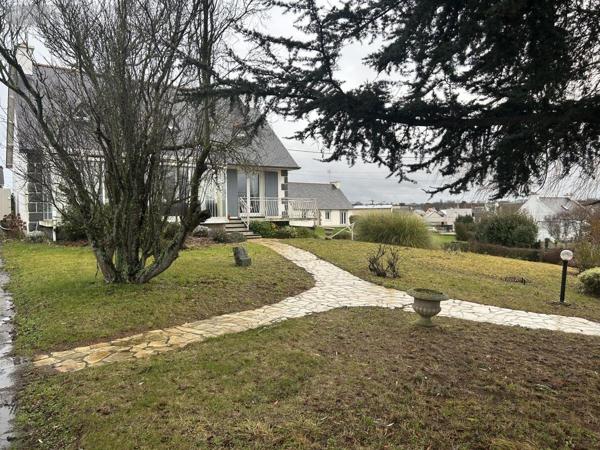 Maison à vendre à Hillion dans les Côtes-d'Armor (22120), ref : 22007-771