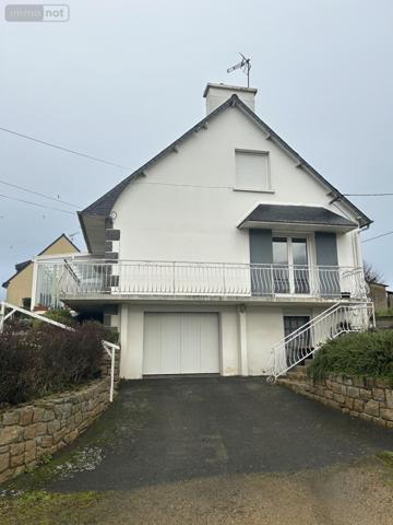 Maison à vendre à Hillion dans les Côtes-d'Armor (22120), ref : 22007-771