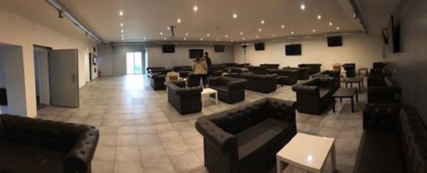 EXCLUSIVITE : A LOUER : local d'activité 300 m² ST HERBLAIN