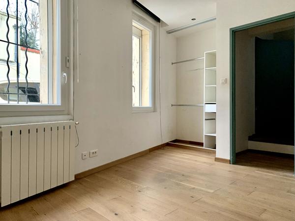 Maison à louer à Marseille - 13007 Quartier VAUBAN