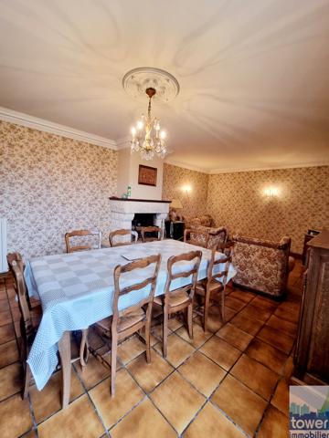 MAISON D'HABITATION de 100 m² - 3 chambres -