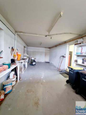 MAISON D'HABITATION de 100 m² - 3 chambres -