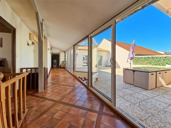 Maison
         10 pièces
        - 649 m² Bien prestige