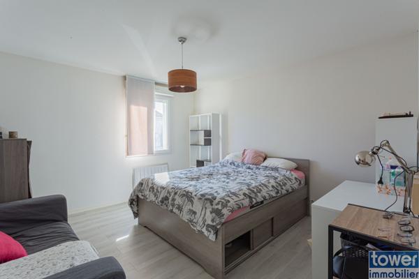 Maison
                                                                                                                                                                                                                                                                                                                        4 pièce(s)                                                                                                                                                                                                          3 chambre(s)                                                                                                                                                                                                          91  m²