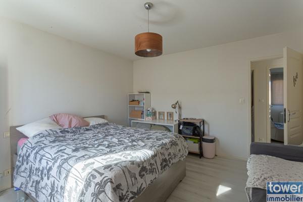 Maison
                                                                                                                                                                                                                                                                                                                        4 pièce(s)                                                                                                                                                                                                          3 chambre(s)                                                                                                                                                                                                          91  m²