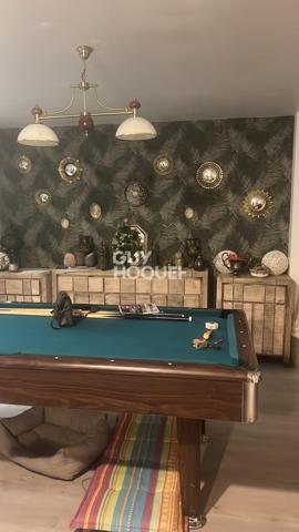 MAISON À VENDRE DE 10 PIÈCES DE 230,00 M²