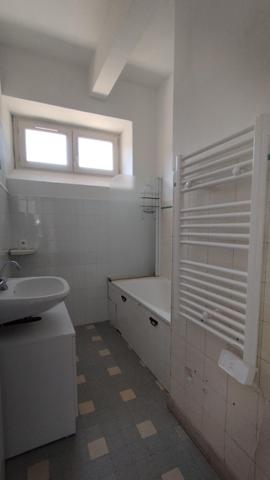 Agréable appartement lumineux de 63 M² env. avec vue.