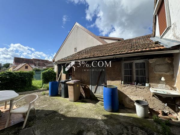 3%COM Maison alsacienne à rénover au centre de HOCHFELDEN Hochfelden (67270)