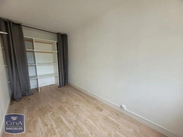 Appartement à louer 2 pièces 67.95m² Le Havre (76600)