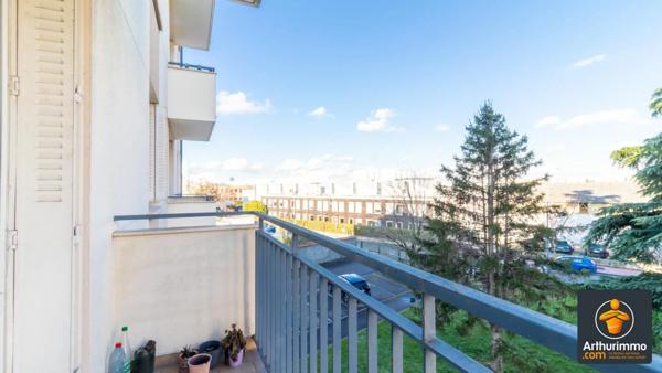 Vente Appartement 3 pièces à Vénissieux