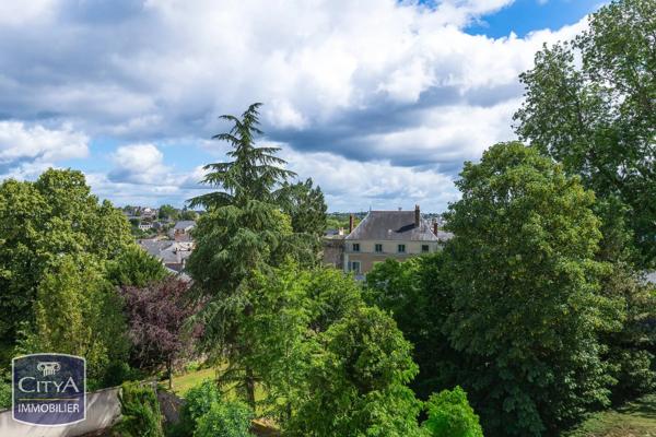 Appartement à vendre 3 pièces 68.27m² Laval (53000)