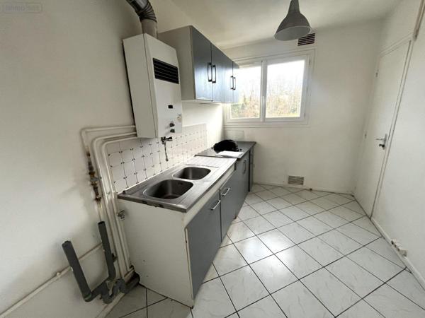Appartement à vendre à Évreux dans l'Eure (27000), ref : 11144/733   
JEAN BOUIN