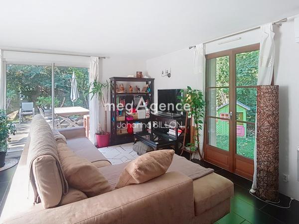 Maison à JOUE-LES-TOURS, 37300 - 6 pièces 158m²