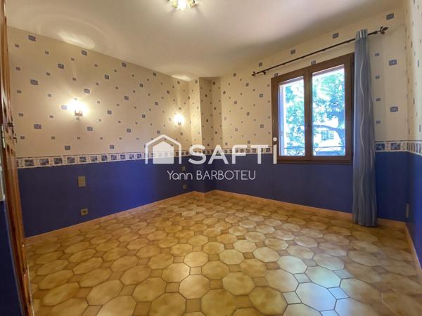 Spacieuse maison de village - extérieur piscinable