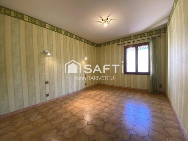 Spacieuse maison de village - extérieur piscinable