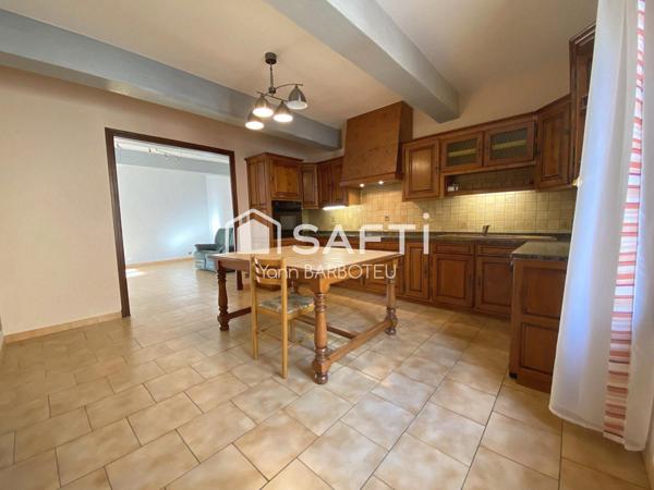 Spacieuse maison de village - extérieur piscinable