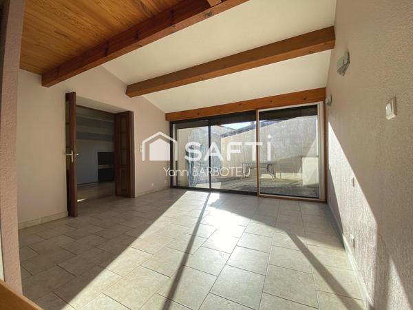 Spacieuse maison de village - extérieur piscinable