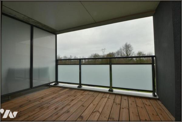 APPARTEMENT T3 AVEC ASCENSEUR GARAGE ET TERRASSE LE RHEU