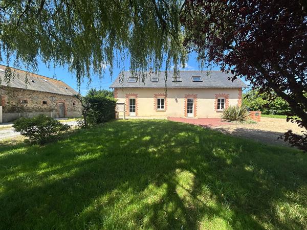EN CAMPAGNE 7 MIN DE CHATEAU GONTIER , Chemaze EN CAMPAGNE 7 MIN DE CHATEAU GONTIER , Chemaze