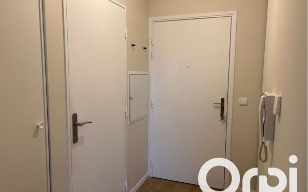Appartement à louer    2 pièces • 40,38 m2 Trappes