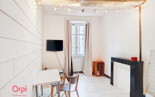Appartement à louer    1 pièce • 24,18 m2 Nantes