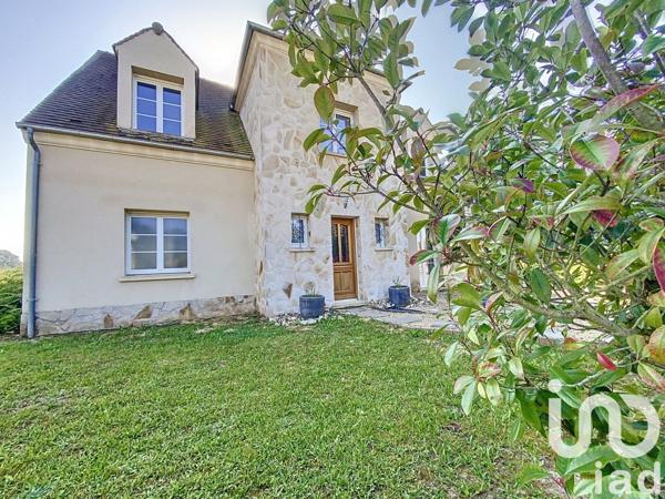 Maison de village 7 pièces de 160 m² à Braine (02220)