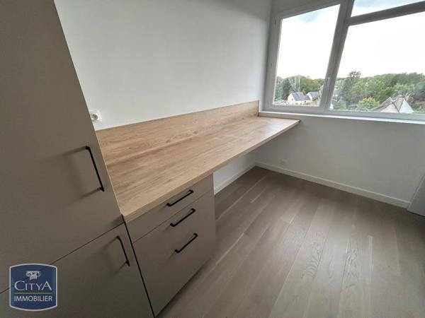 Appartement à louer 4 pièces 72.67m² Mont-Saint-Aignan (76130)